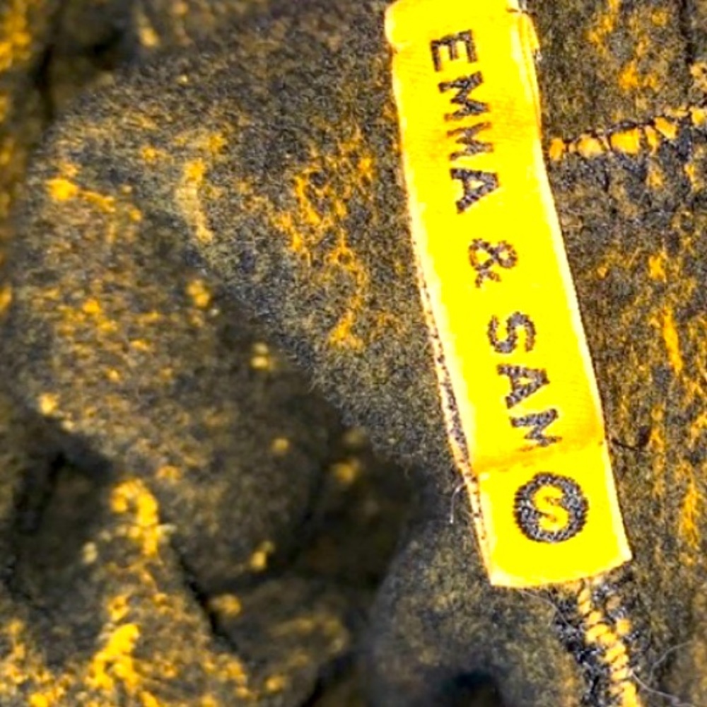 💀✨LF Emma and Sam Cropped Distressed Hoodie - Picture 3 of 3